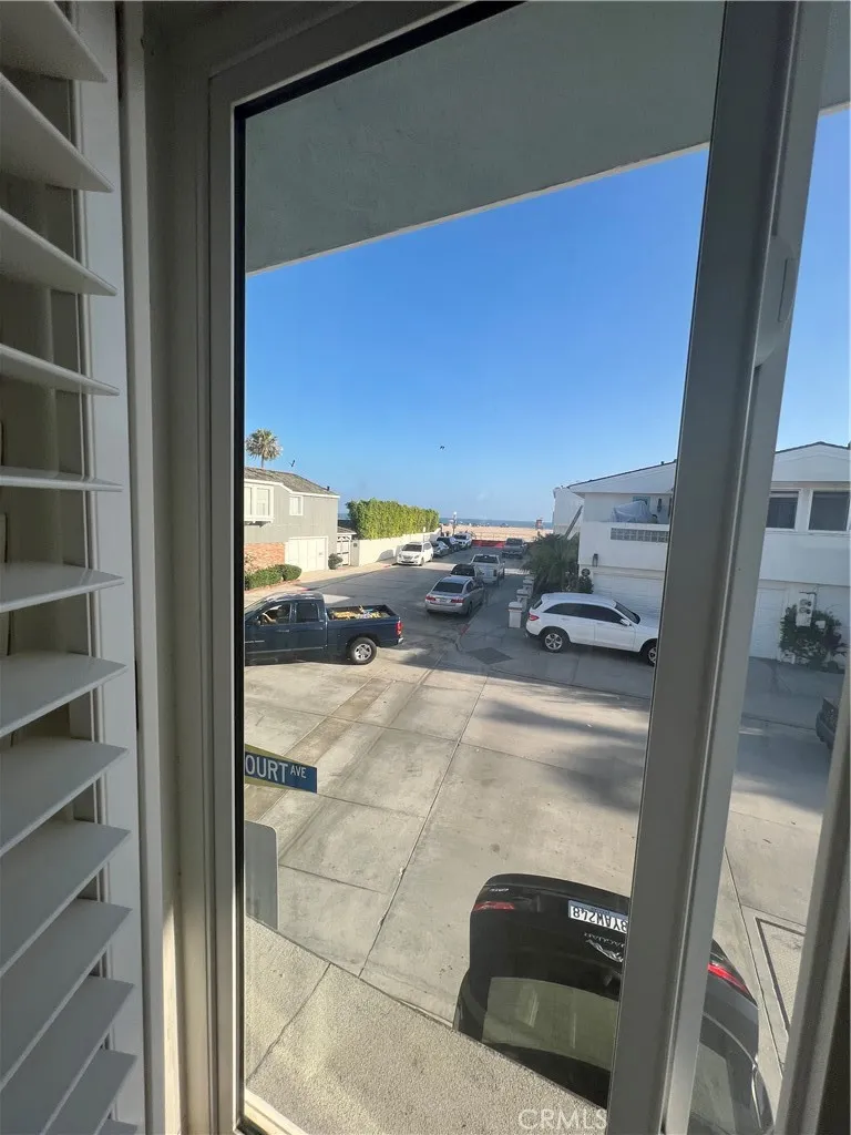 111 19th Street Newport Beach, CA 92663
