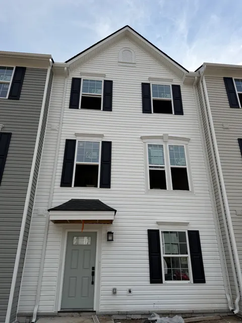 231 Poplar Loop
