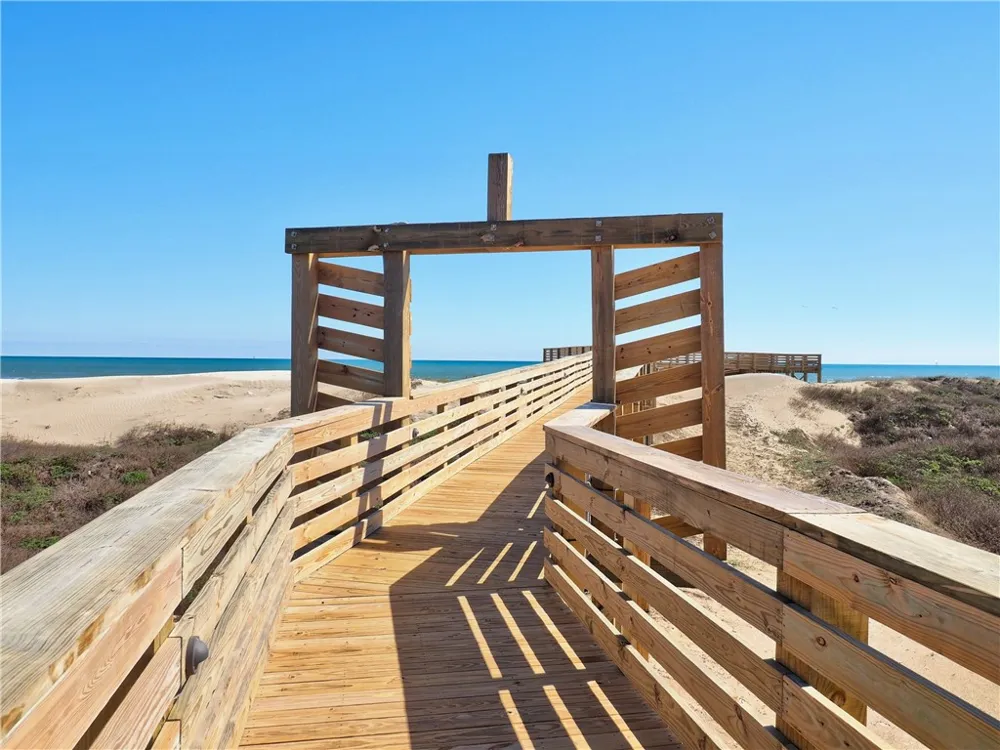 720 Access Road 1-A #504 Port Aransas, TX 78373