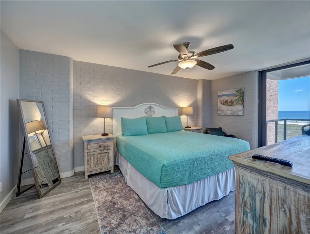 720 Access Road 1-A #504 Port Aransas, TX 78373