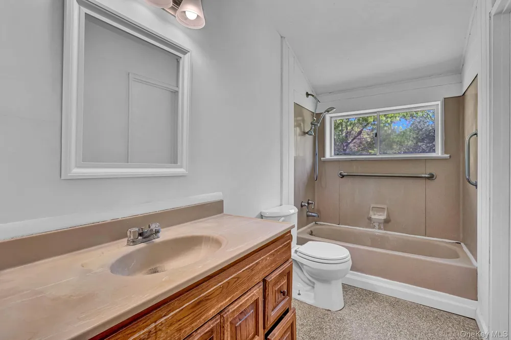 335 Babylon Street Islip Terrace, NY 11752