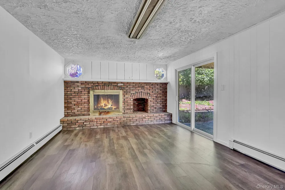 335 Babylon Street Islip Terrace, NY 11752