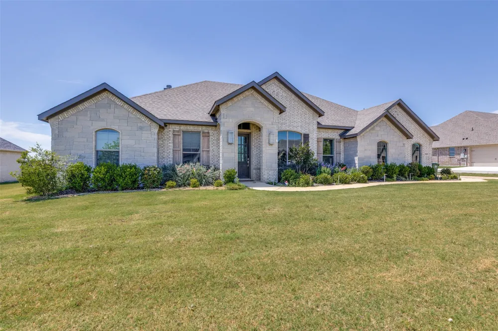 9240 Dove Hollow Road New Fairview, TX 76247