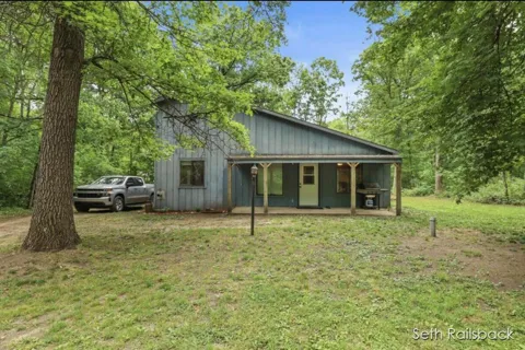 8744 Mackinaw Trail Drive