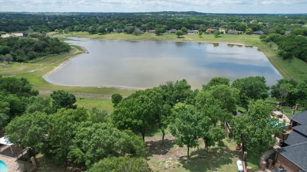 141 Lakeview Drive Aledo, TX 76008