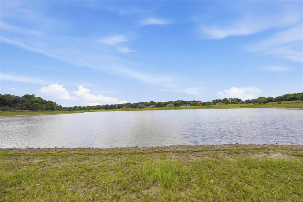 141 Lakeview Drive Aledo, TX 76008