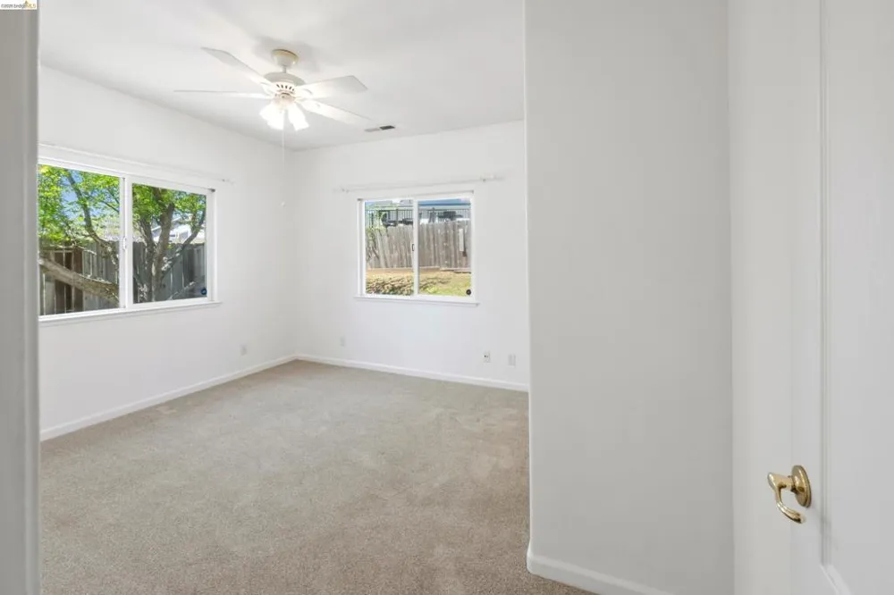 17800 Rolling Oaks Dr. Jamestown, CA 95327