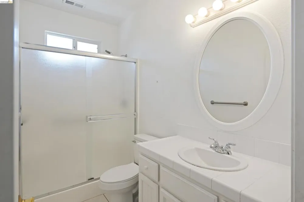 17800 Rolling Oaks Dr. Jamestown, CA 95327
