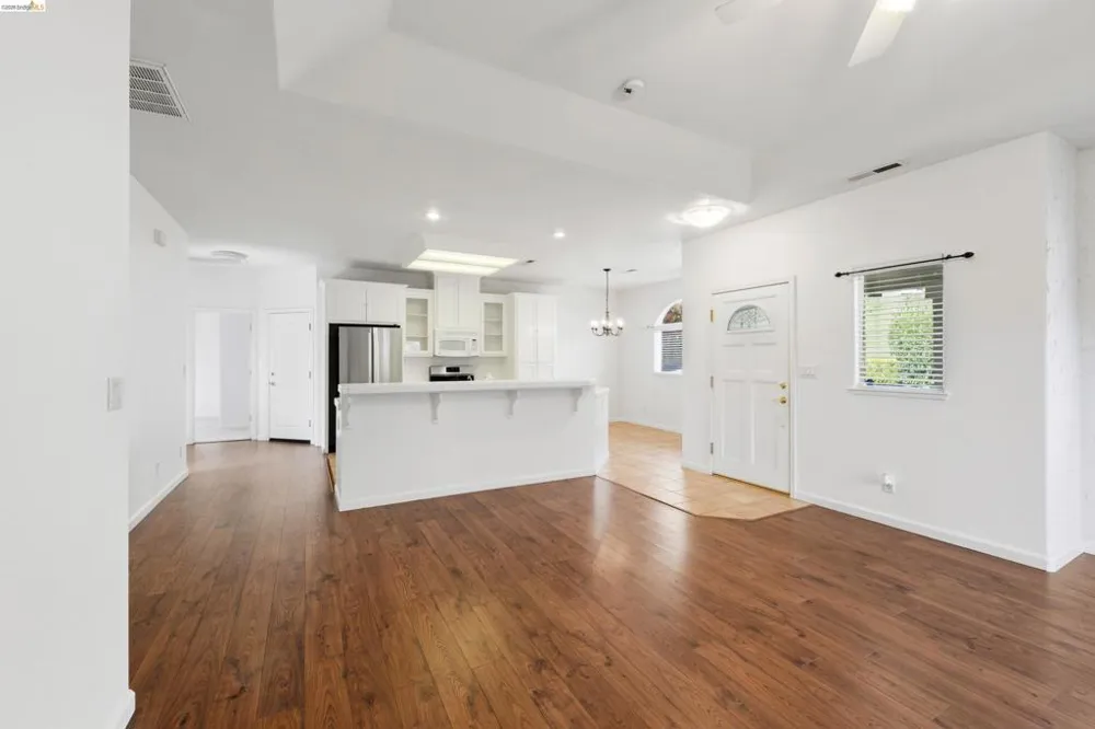 17800 Rolling Oaks Dr. Jamestown, CA 95327
