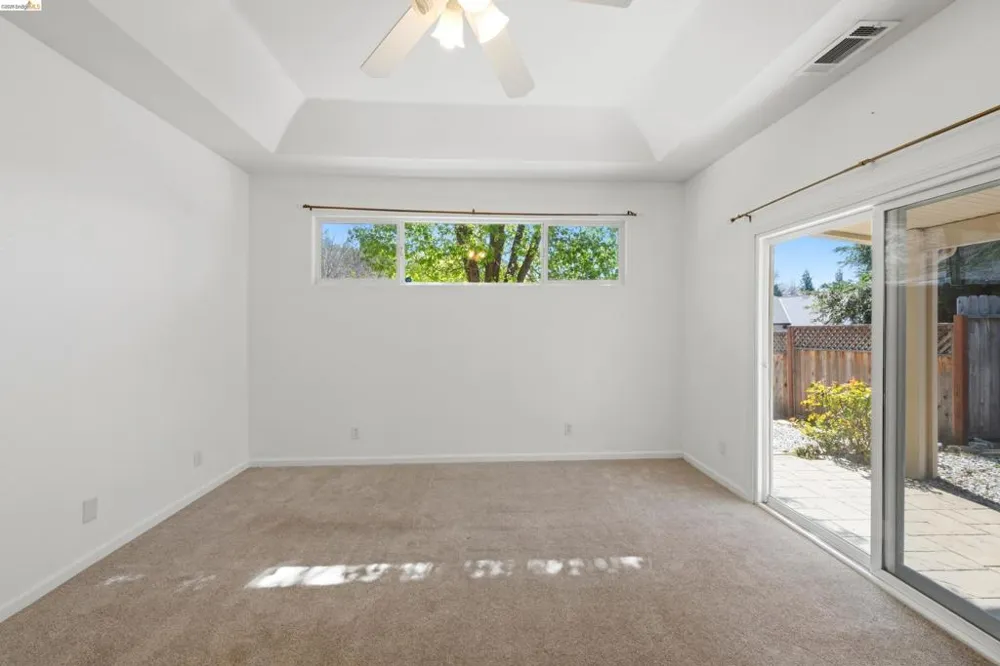 17800 Rolling Oaks Dr. Jamestown, CA 95327