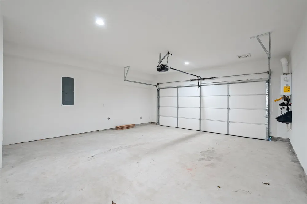 2805 McCurdy Street #6 Austin, TX 78723