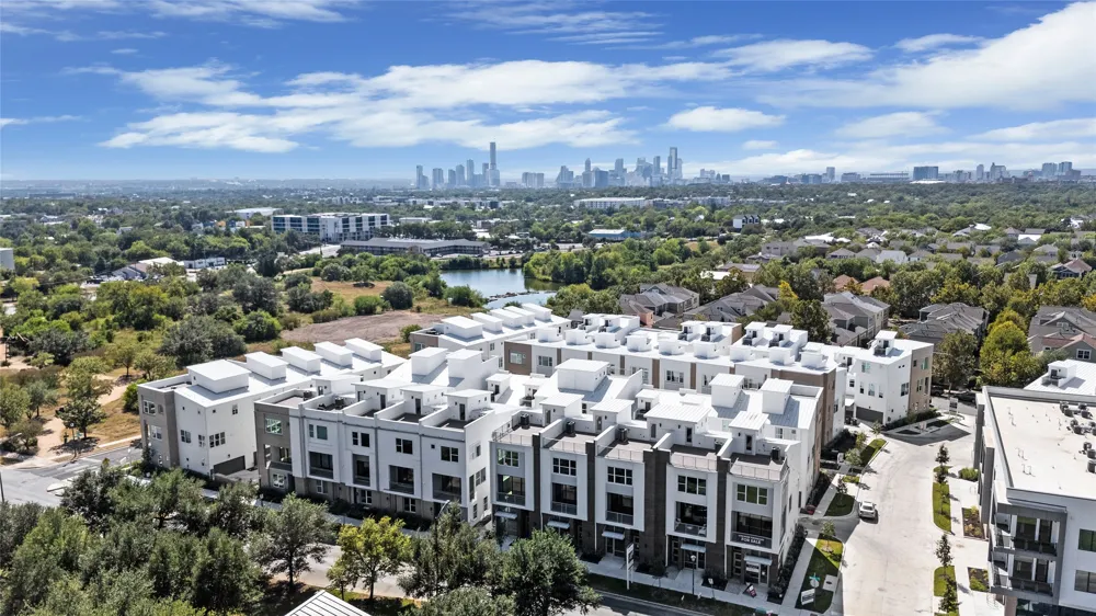 2805 McCurdy Street #6 Austin, TX 78723