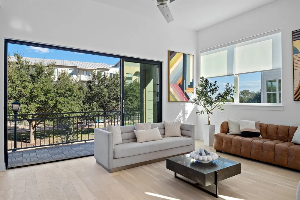 2805 McCurdy Street #6 Austin, TX 78723