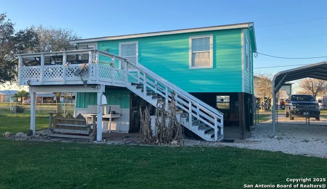 141 Peggy Palacios, TX 77465