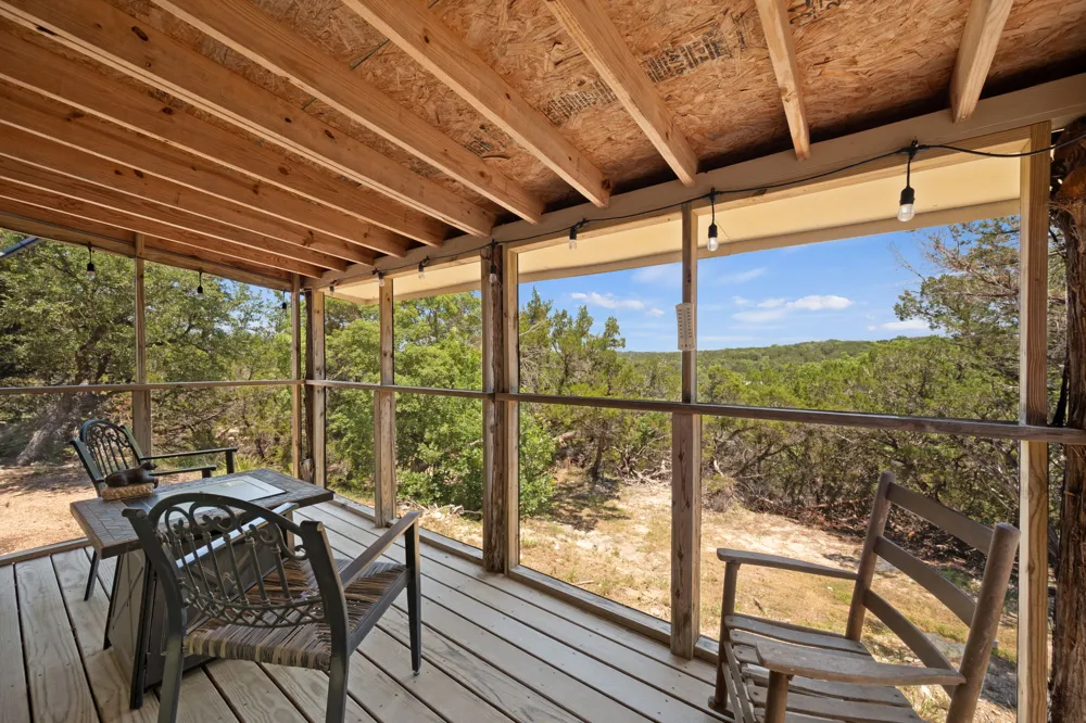 6925 White Hills Lane Marble Falls, TX 78654