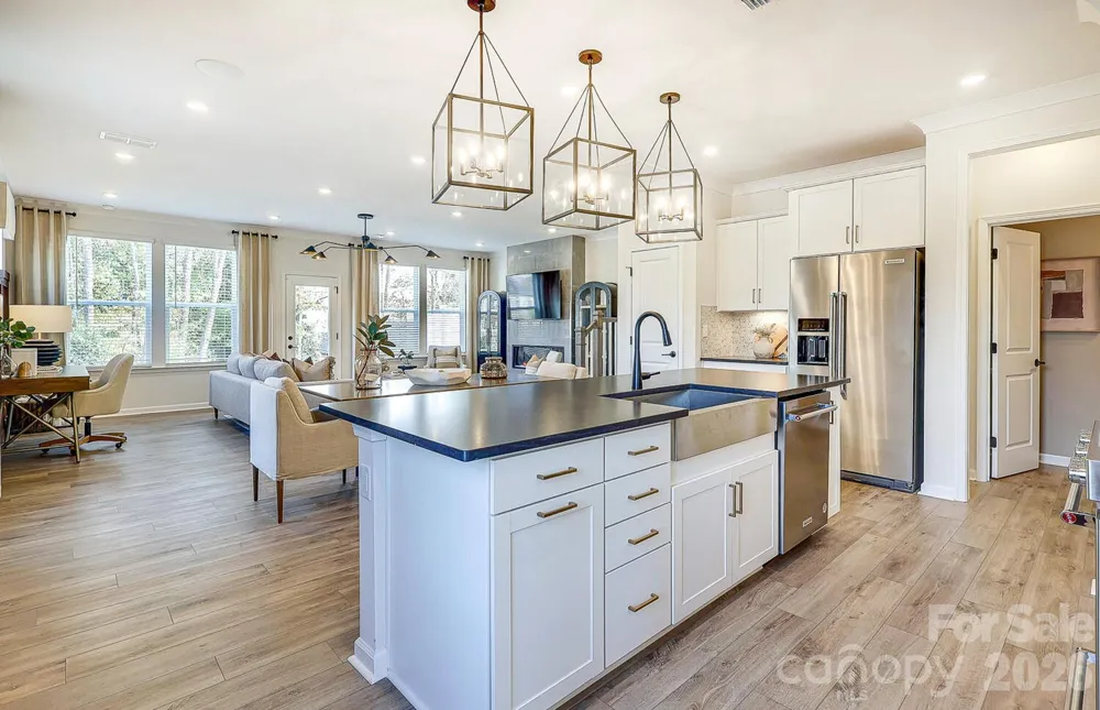 2011 Bayou Trace Drive Charlotte, NC 28262
