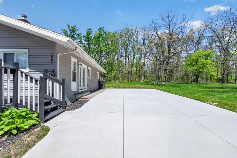 10674 Wesch Road Brooklyn, MI 49230