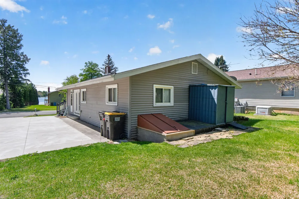 10674 Wesch Road Brooklyn, MI 49230