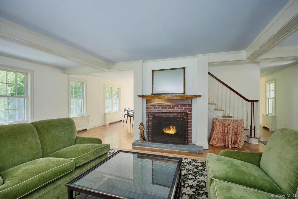116 S Mountain Road New City, NY 10956
