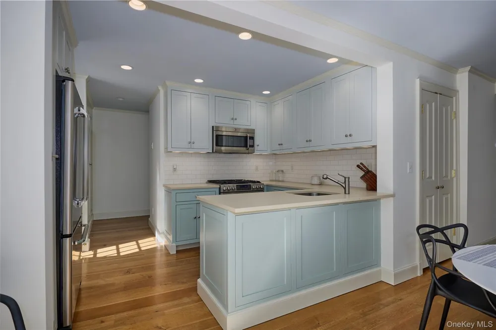 116 S Mountain Road New City, NY 10956