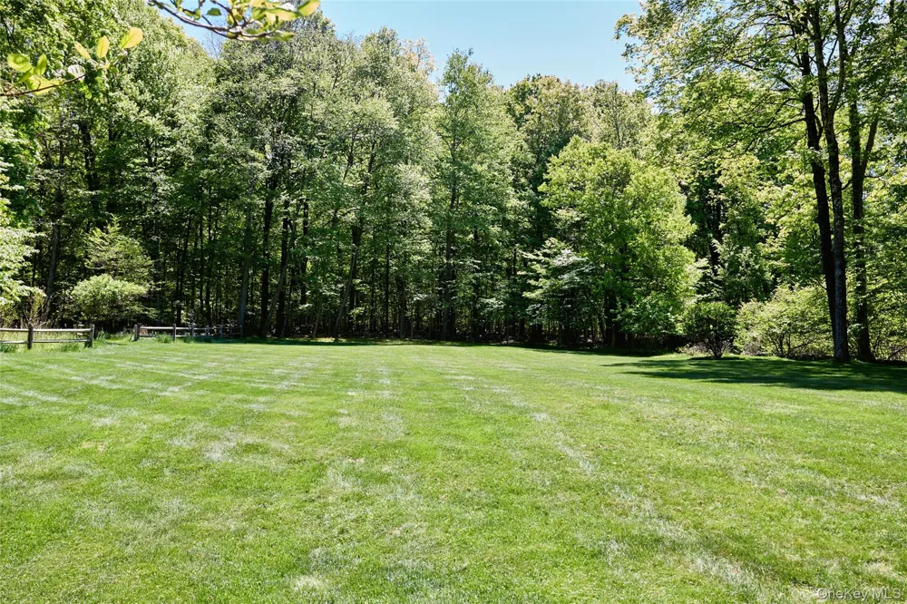 116 S Mountain Road New City, NY 10956