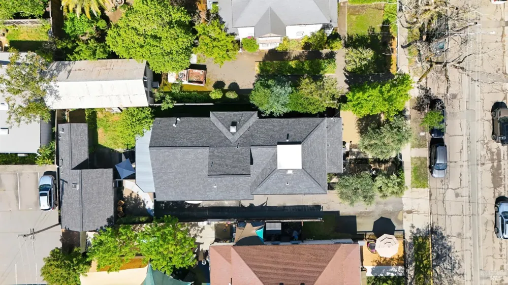 1433 Oak Avenue St. Helena, CA 94574