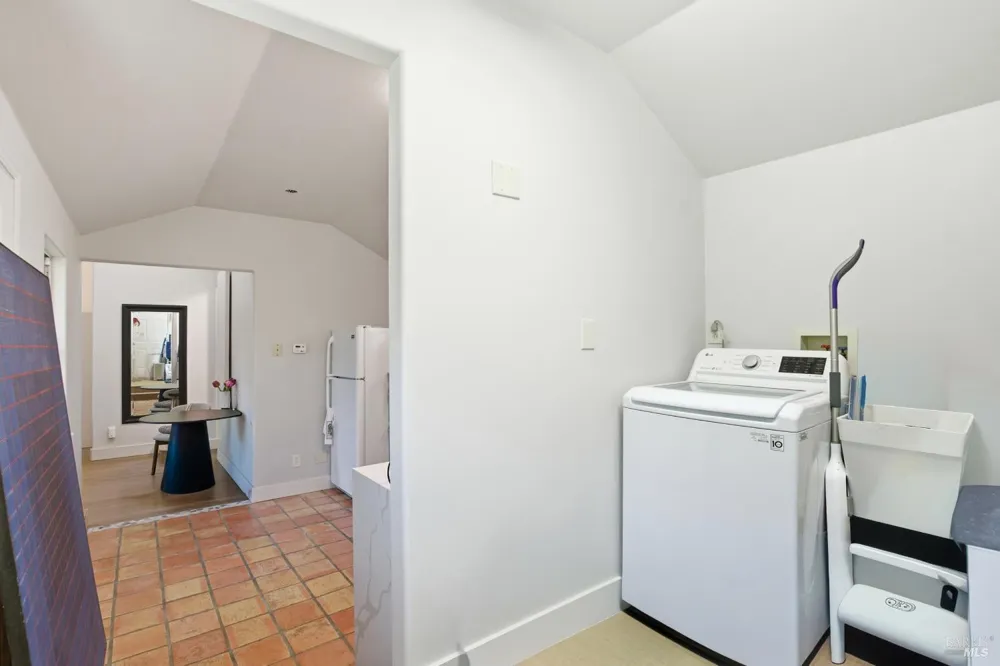 1433 Oak Avenue St. Helena, CA 94574