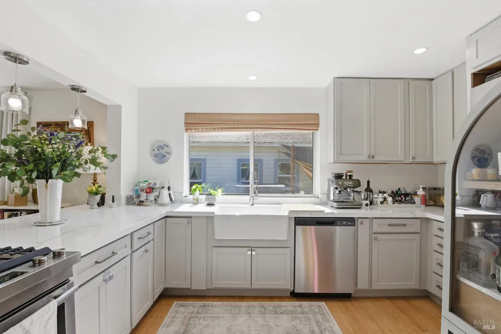 1433 Oak Avenue St. Helena, CA 94574