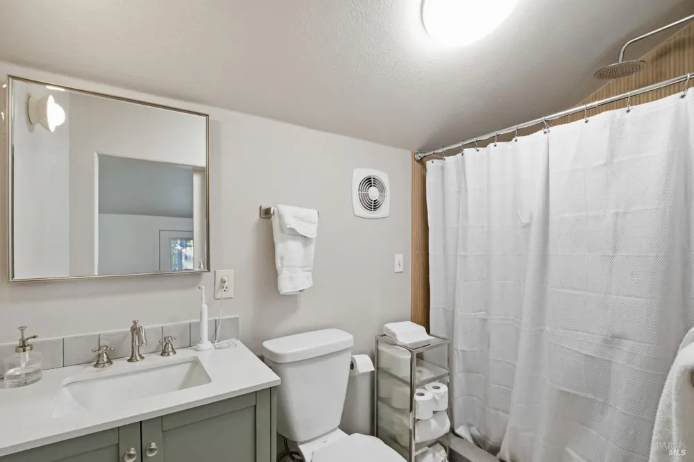 1433 Oak Avenue St. Helena, CA 94574