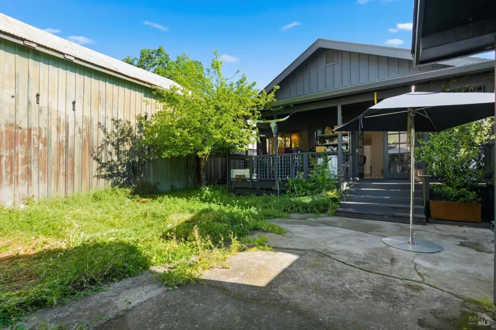 1433 Oak Avenue St. Helena, CA 94574