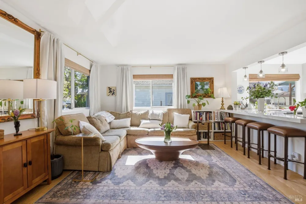 1433 Oak Avenue St. Helena, CA 94574