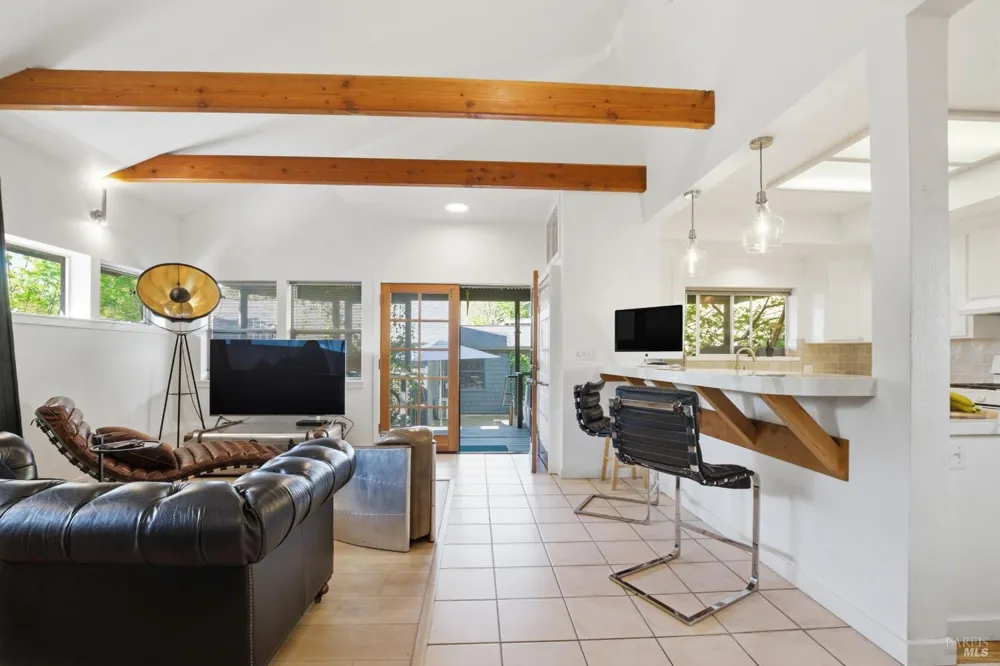 1433 Oak Avenue St. Helena, CA 94574