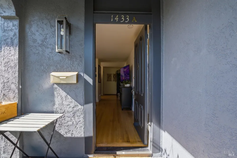 1433 Oak Avenue St. Helena, CA 94574