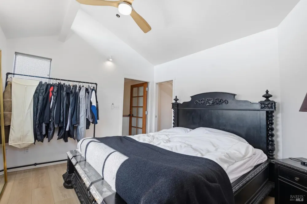 1433 Oak Avenue St. Helena, CA 94574