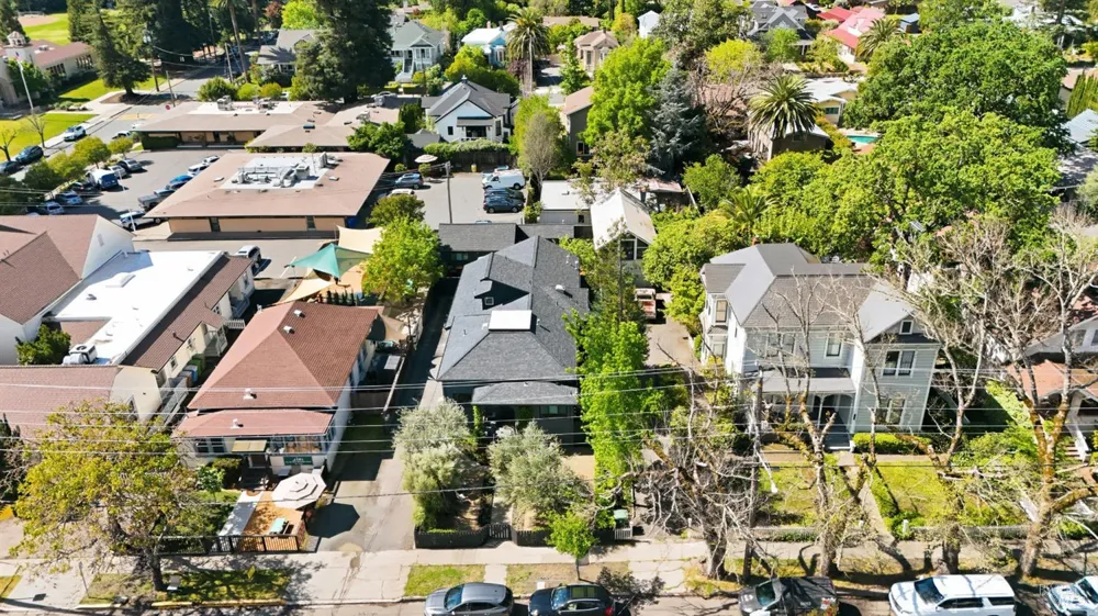 1433 Oak Avenue St. Helena, CA 94574