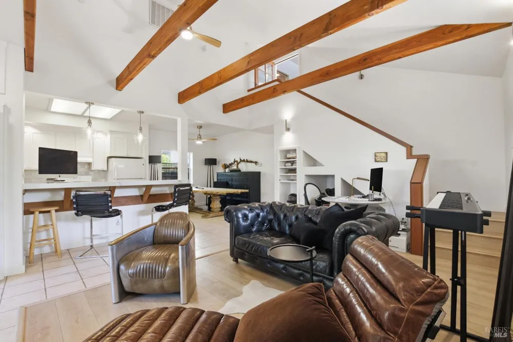 1433 Oak Avenue St. Helena, CA 94574