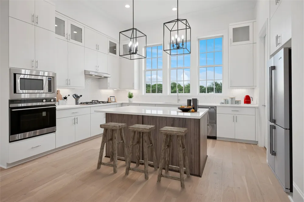 5033 Magnolia Circle Addison, TX 75001