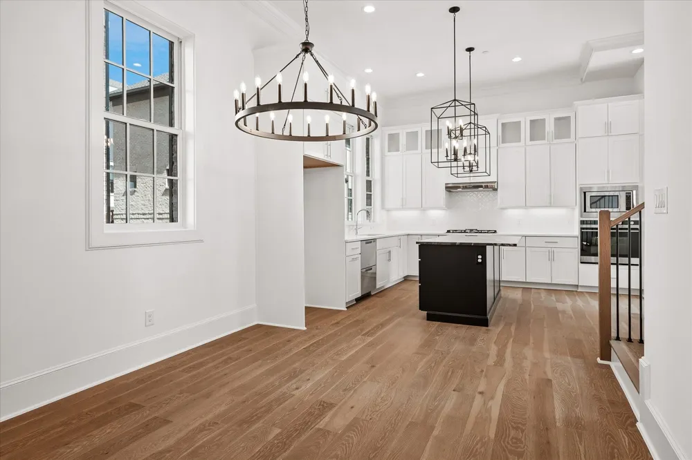 5033 Magnolia Circle Addison, TX 75001