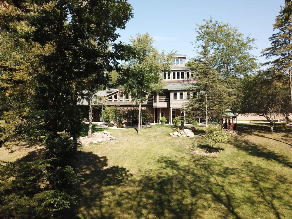 781 Hopkins Road Lyons, MI 48851