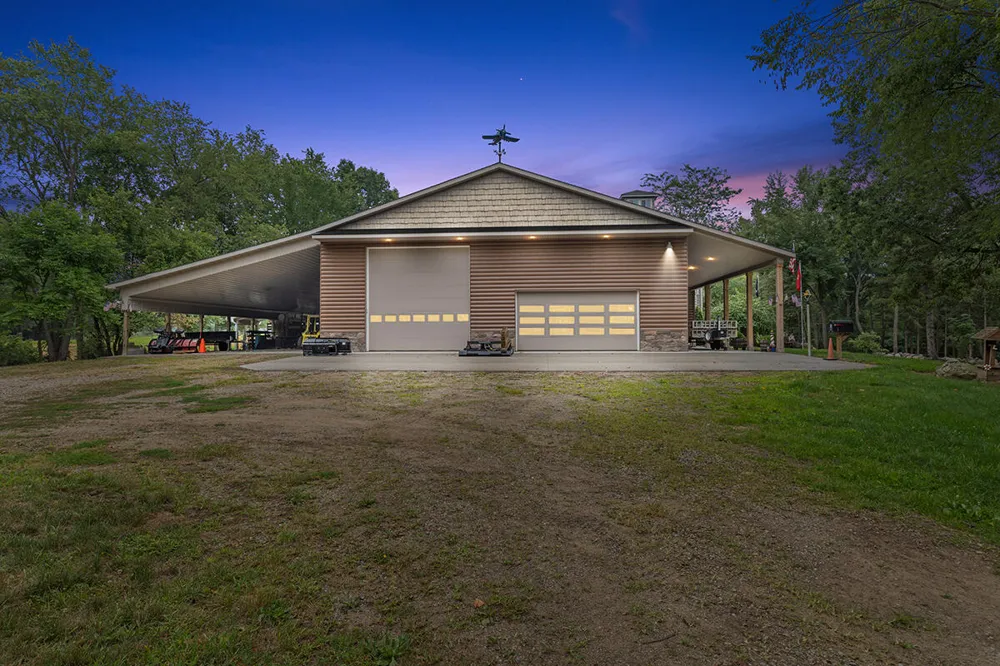 781 Hopkins Road Lyons, MI 48851