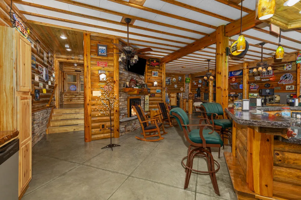 781 Hopkins Road Lyons, MI 48851