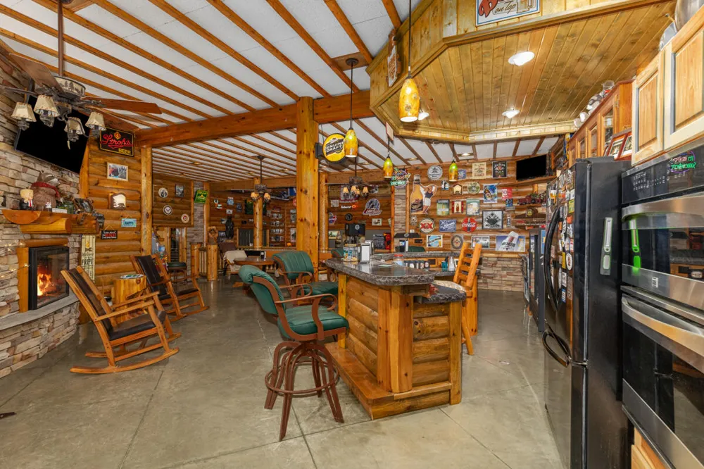 781 Hopkins Road Lyons, MI 48851