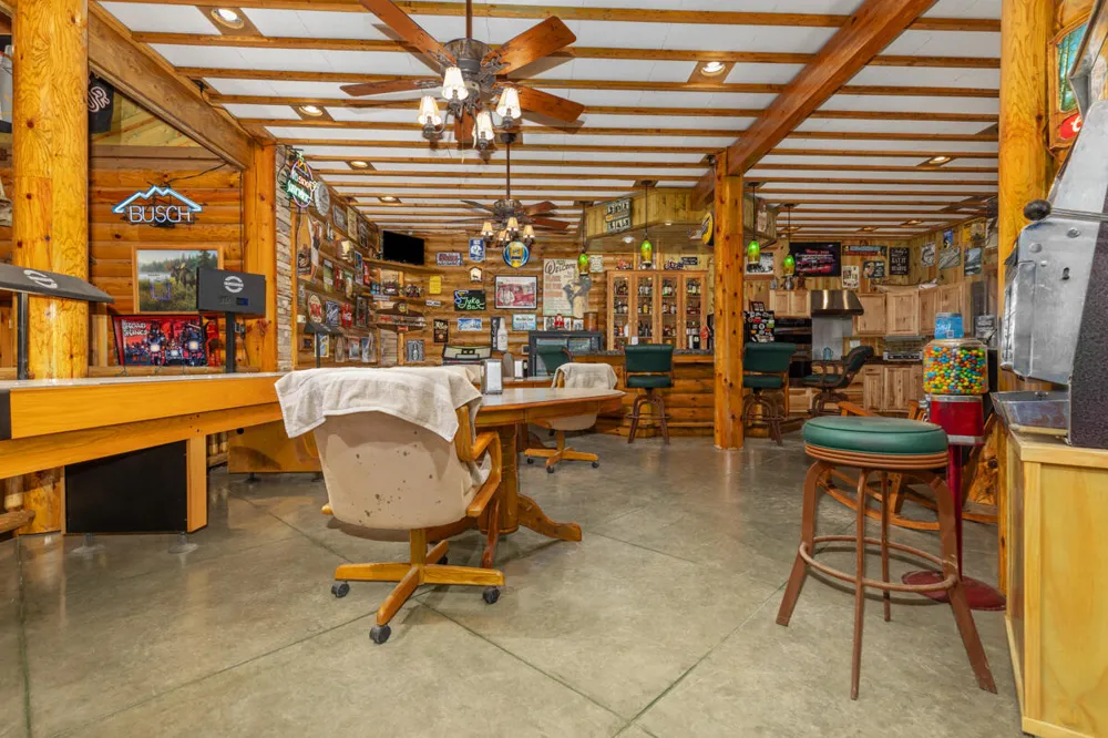 781 Hopkins Road Lyons, MI 48851