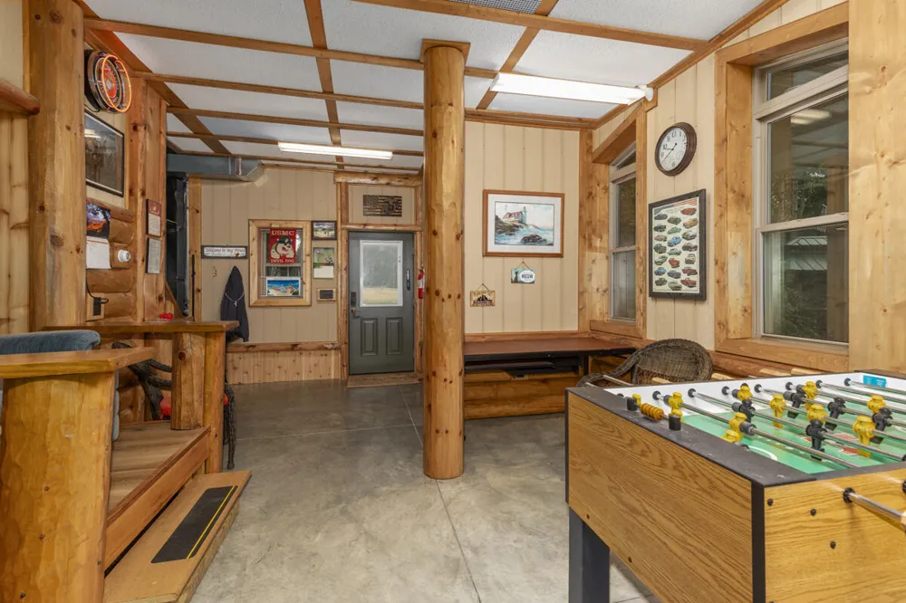 781 Hopkins Road Lyons, MI 48851