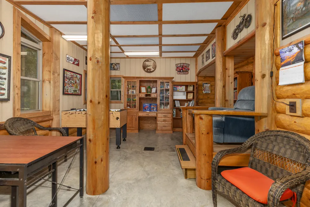 781 Hopkins Road Lyons, MI 48851