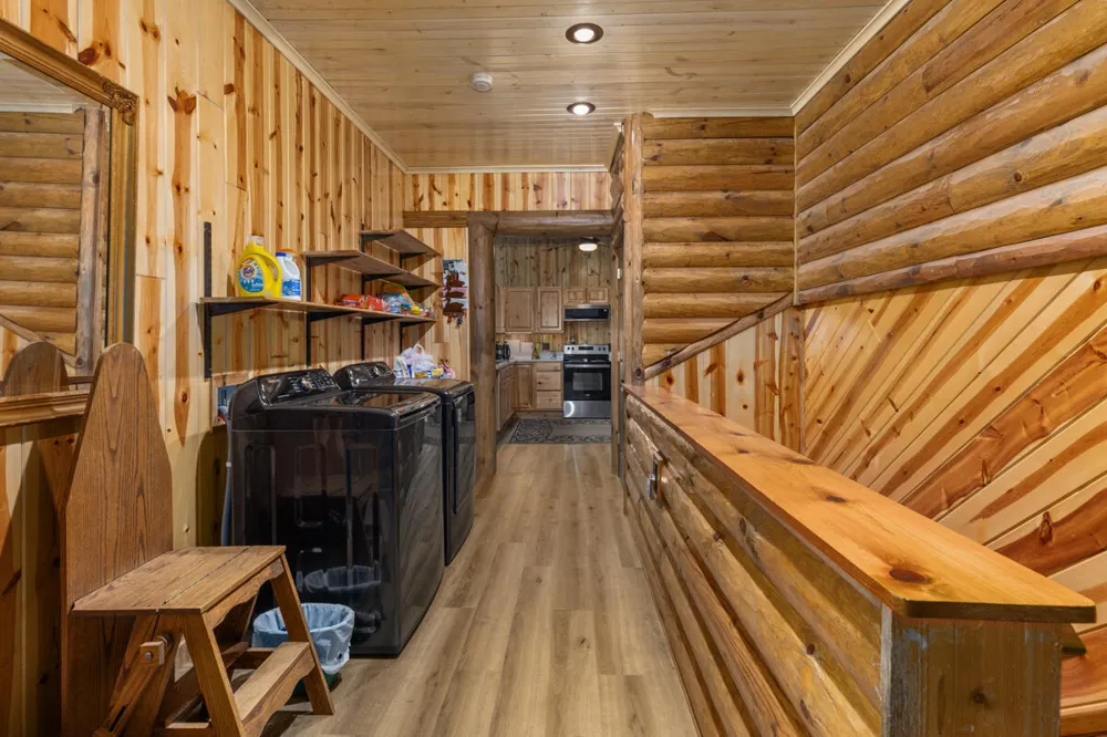 781 Hopkins Road Lyons, MI 48851