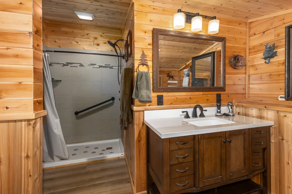 781 Hopkins Road Lyons, MI 48851