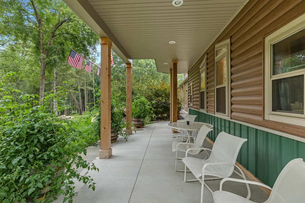 781 Hopkins Road Lyons, MI 48851