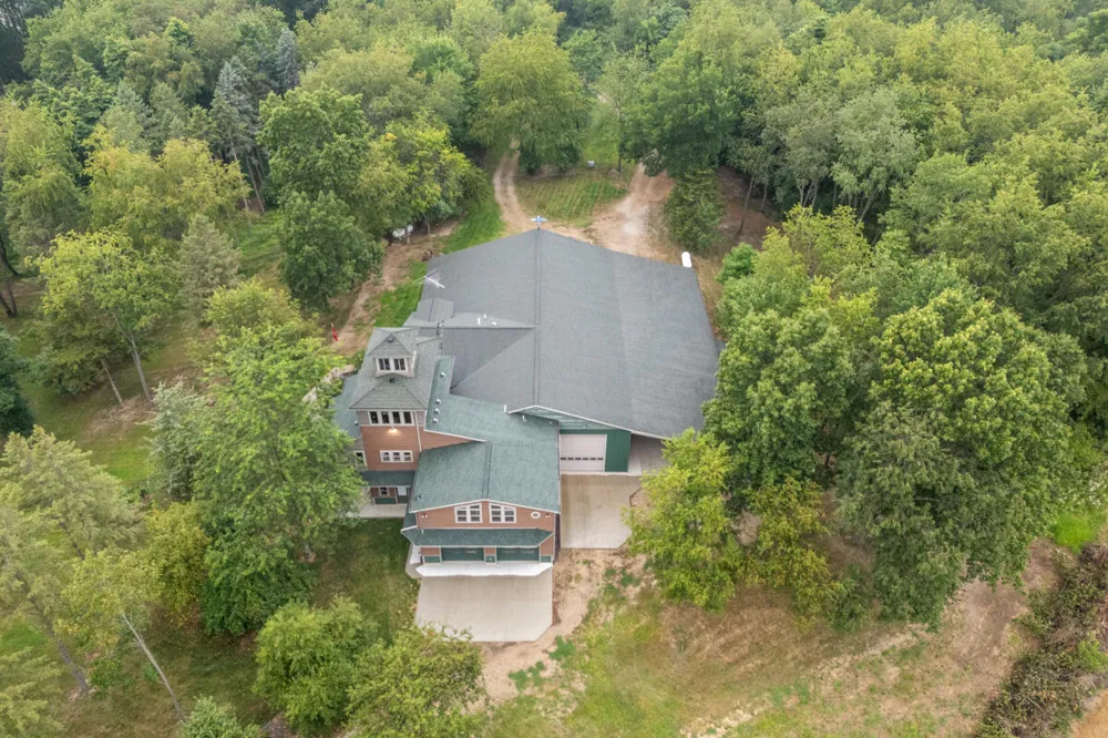 781 Hopkins Road Lyons, MI 48851