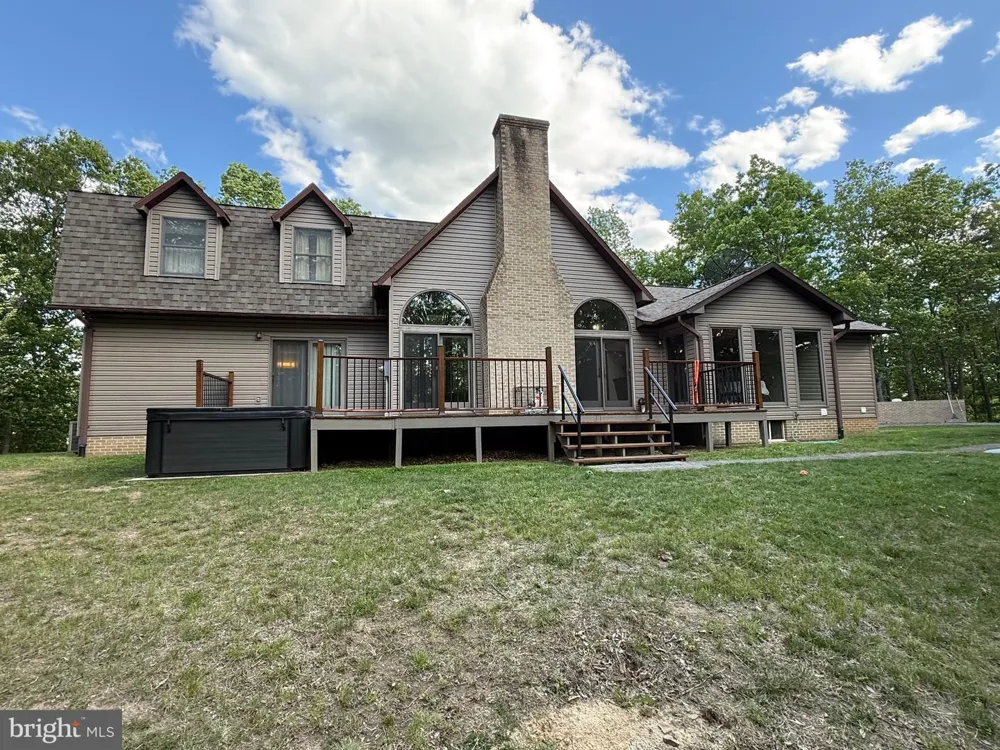 500 MARYVALE LANE Petersburg, WV 26847